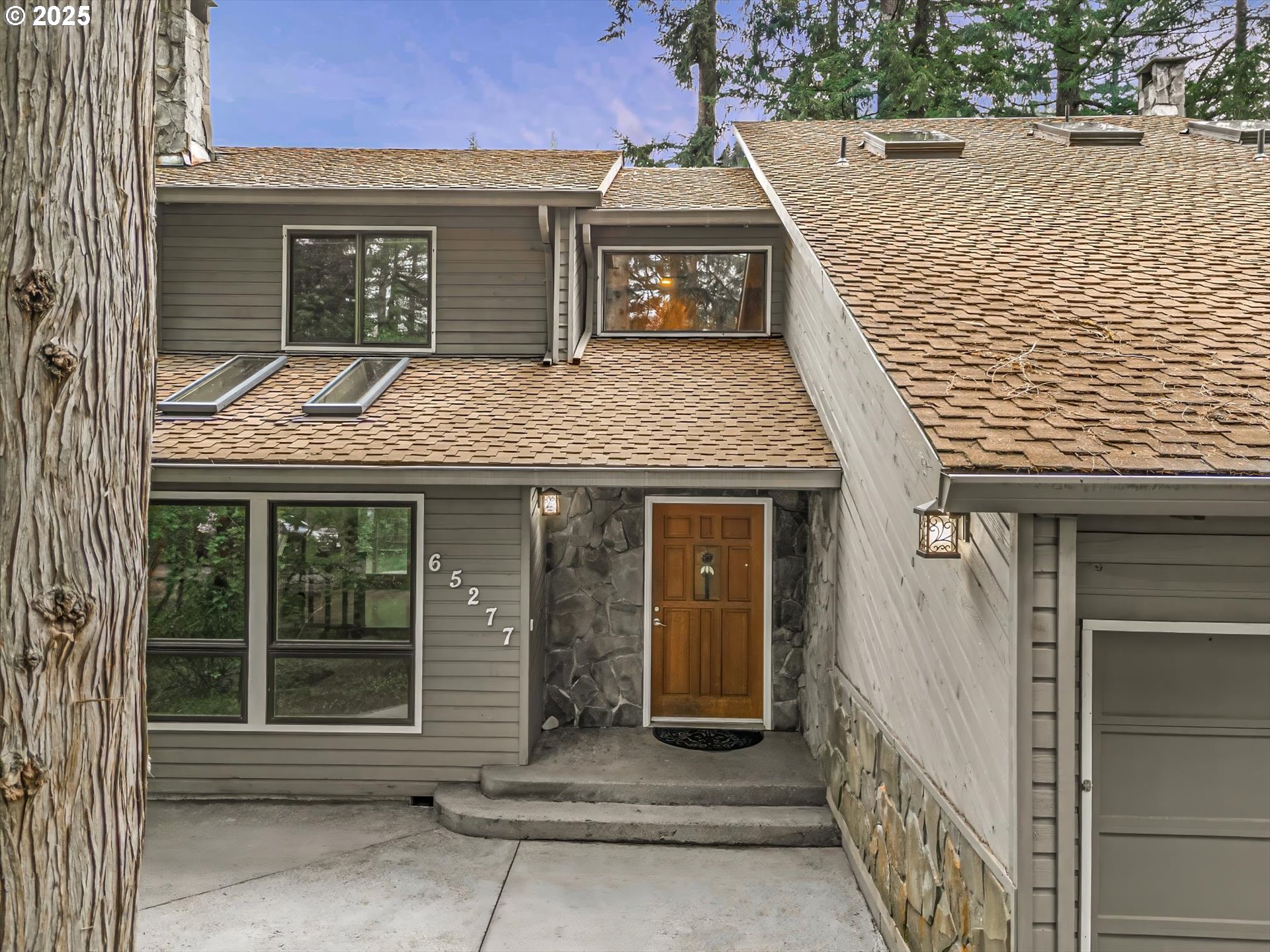 65277 E SANDY RIVER LN