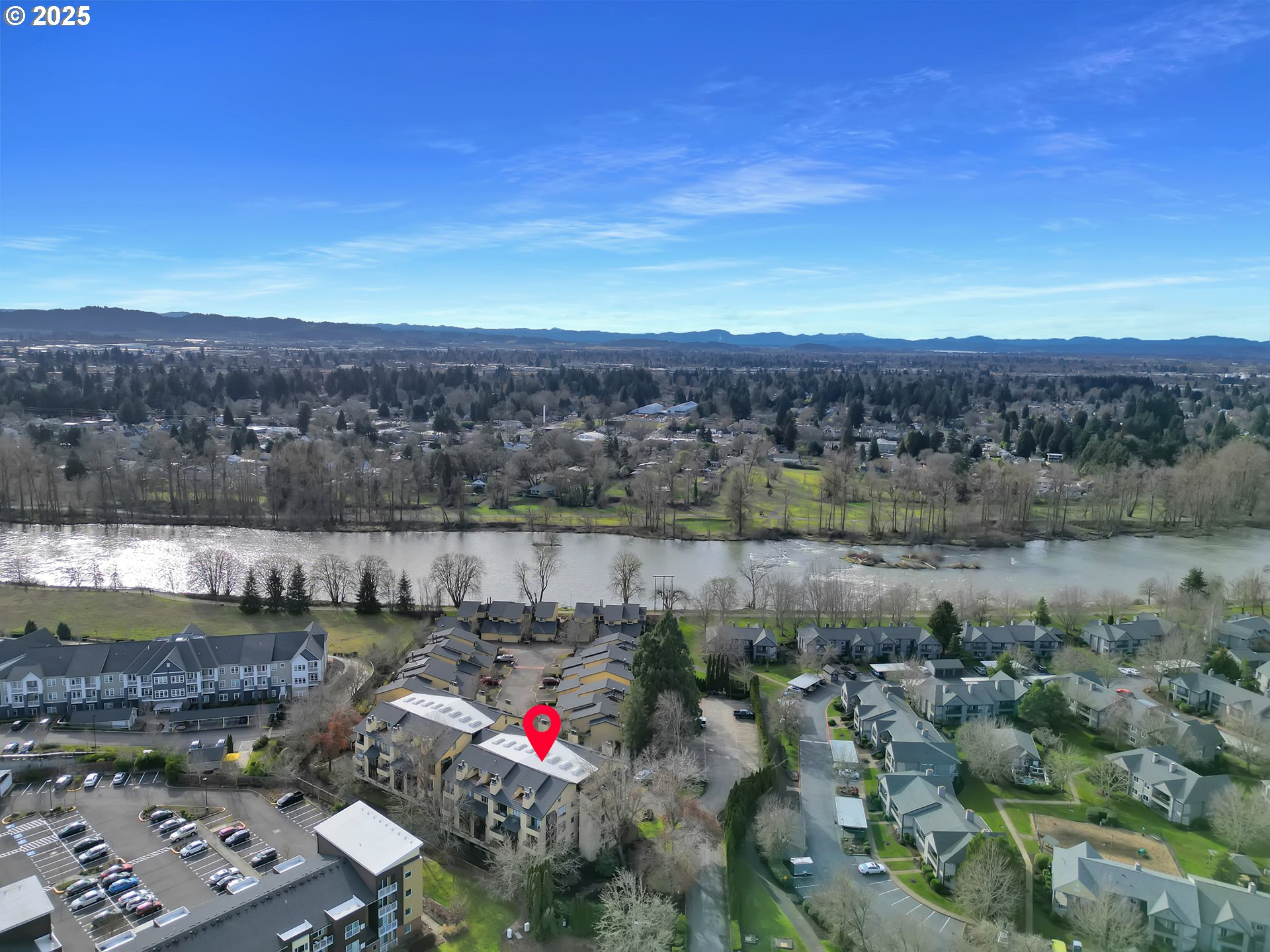 Eugene, Oregon 97401, United States, 1 Bedroom Bedrooms, ,1 BathroomBathrooms,Residential,Pending,541