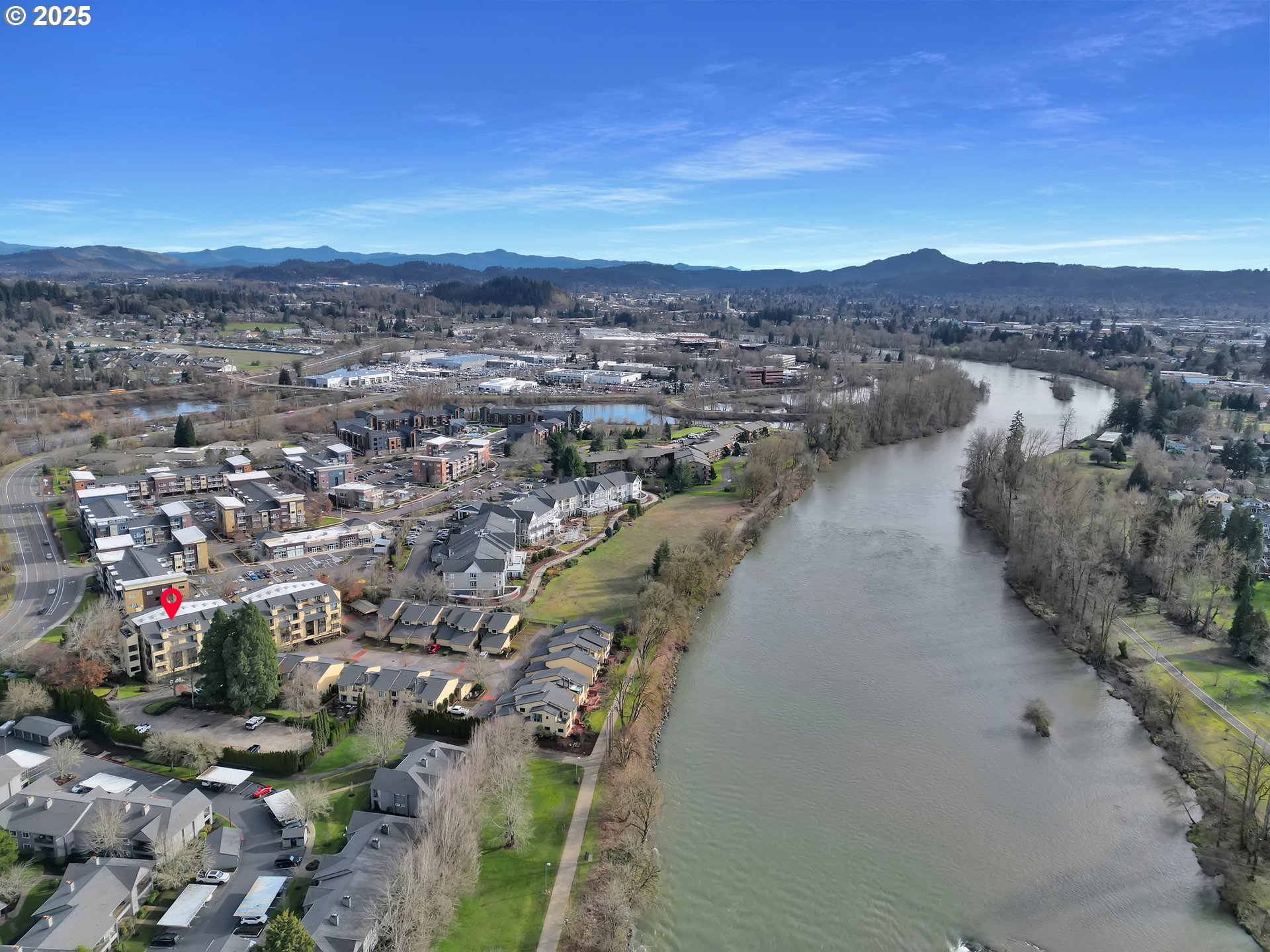 Eugene, Oregon 97401, United States, 1 Bedroom Bedrooms, ,1 BathroomBathrooms,Residential,Pending,541