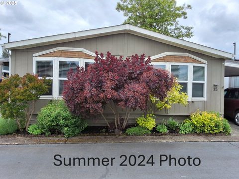 A home in Milwaukie