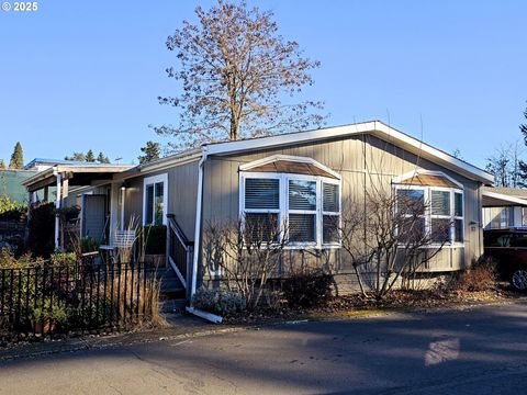 A home in Milwaukie