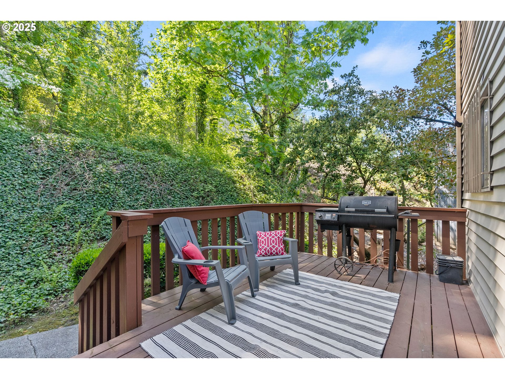 24022 NE TREEHILL DR