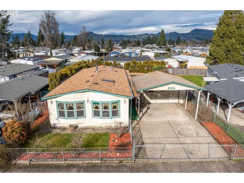 5254 FORSYTHIA DR Springfield OR 97478