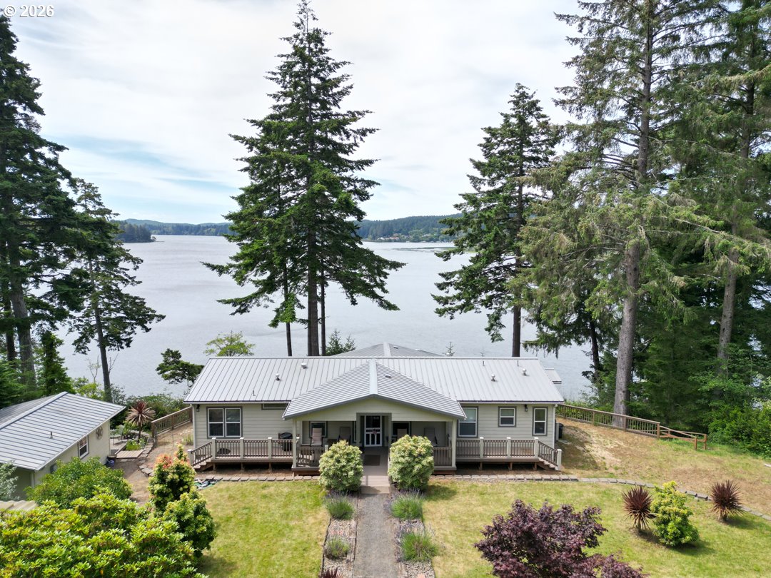 83235 Clear Lake RD