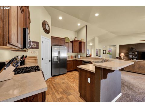 Tiny photo for 33320 Bryant Rd, Creswell, OR 97426 (MLS # 312693079)