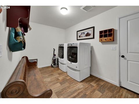 Tiny photo for 33320 Bryant Rd, Creswell, OR 97426 (MLS # 312693079)