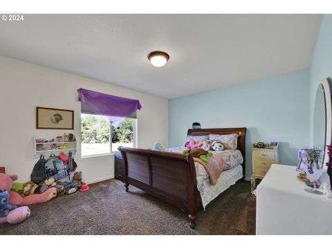 Tiny photo for 33320 Bryant Rd, Creswell, OR 97426 (MLS # 312693079)