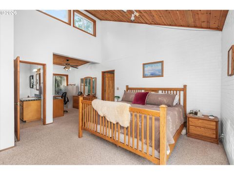 Tiny photo for 36189 Highway 58, Pleasant Hill, OR 97455 (MLS # 457268485)