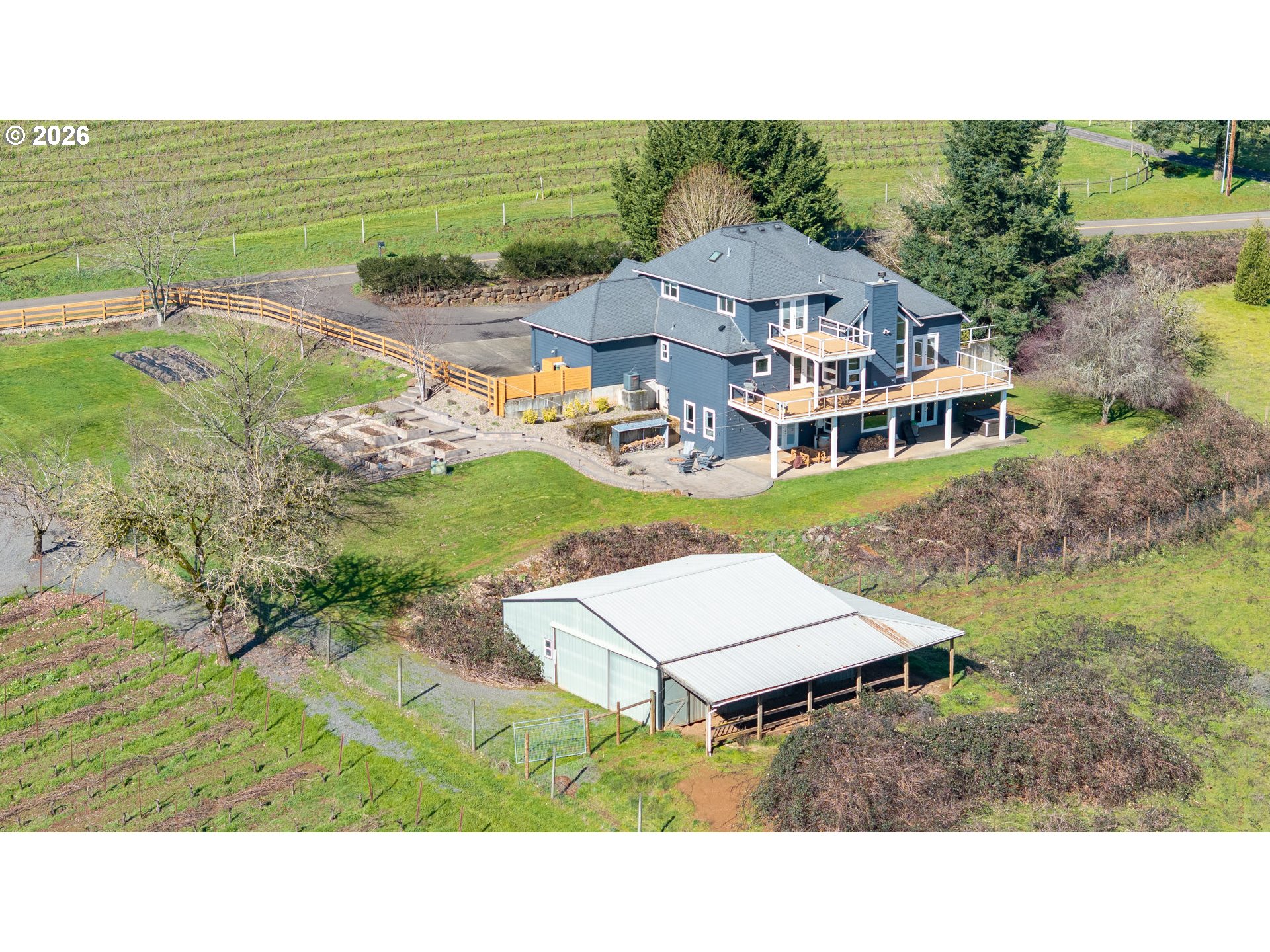 11000 NE RED HILLS RD