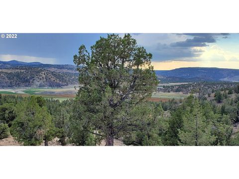 A home in Prineville