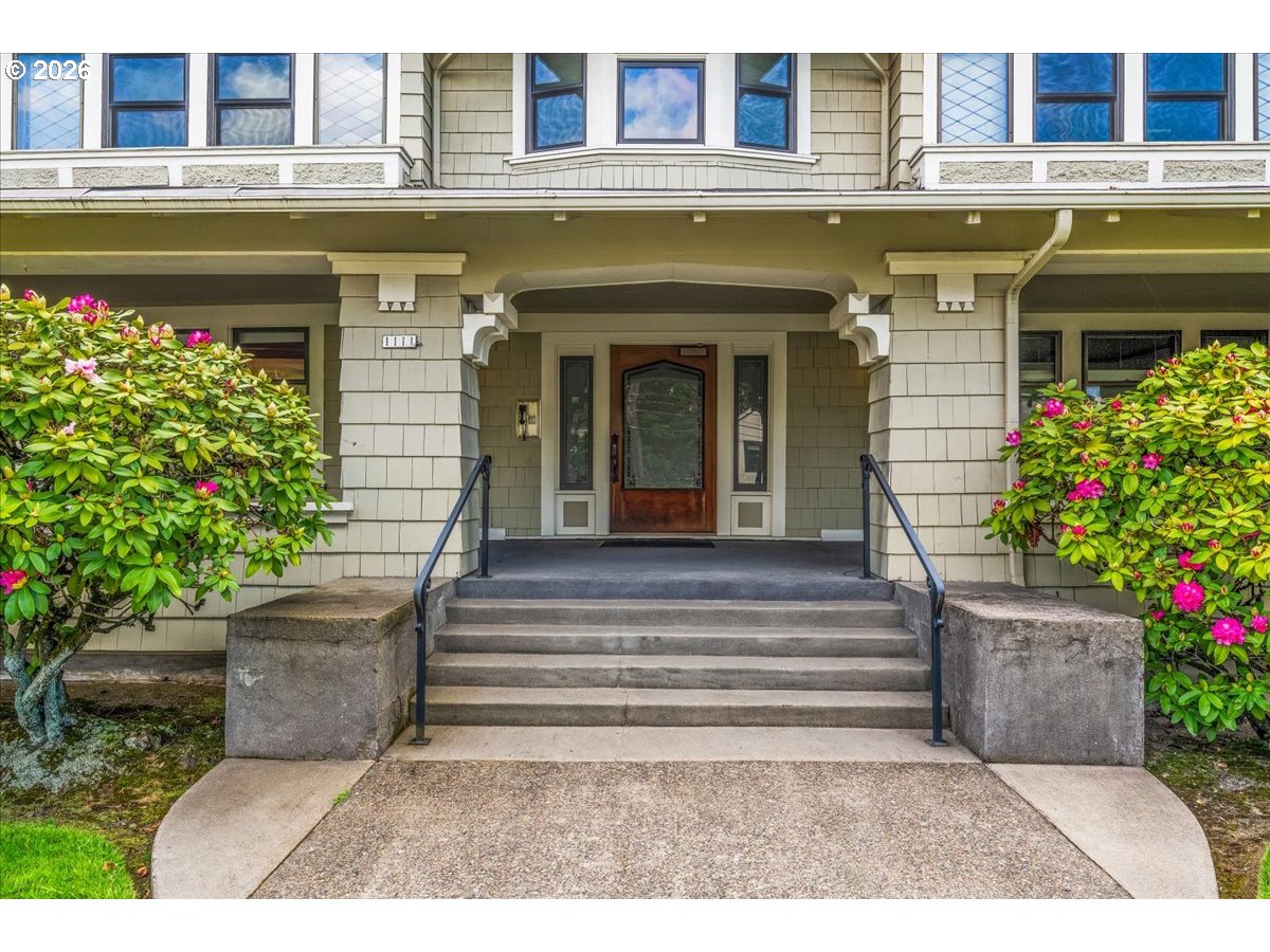 1111 NW 25TH AVE 1
