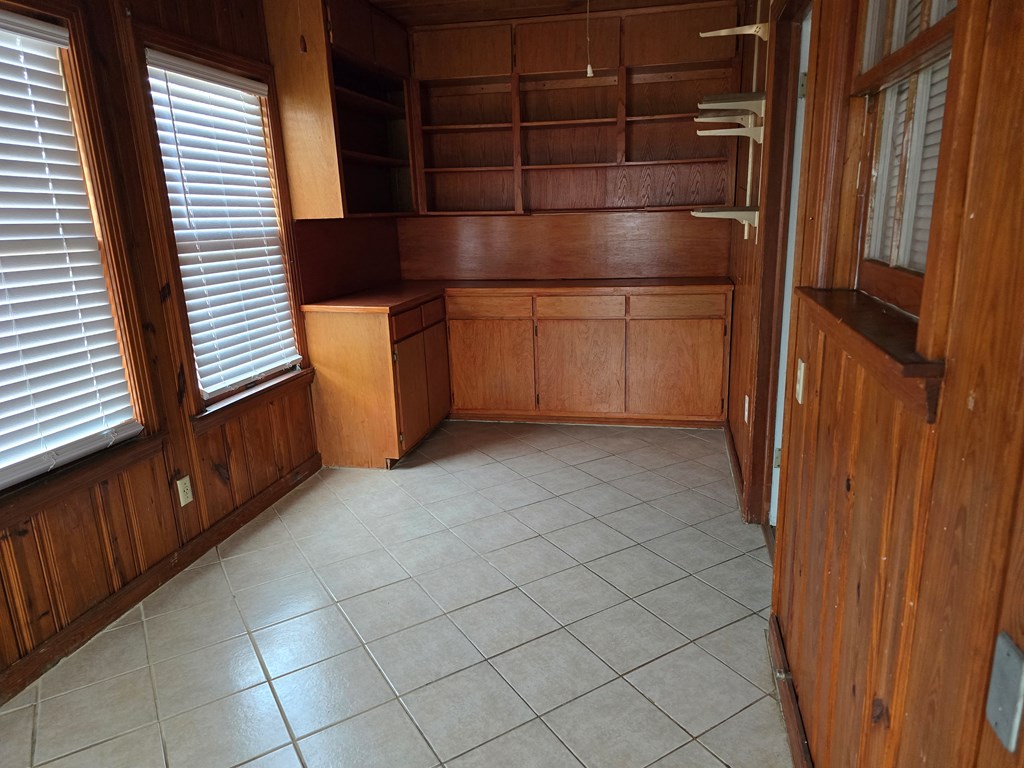 42 W 26th St, San Angelo, Texas image 5