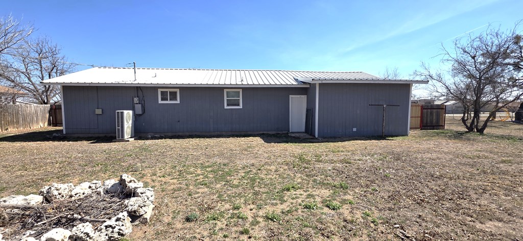 207 Maddox St, Eden, Texas image 30