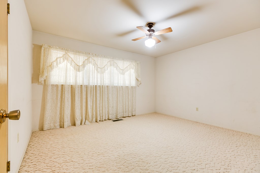 800 Pecan St, Miles, Texas image 24