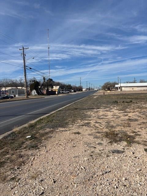 229 W 25th St #1  2, San Angelo, Texas image 3