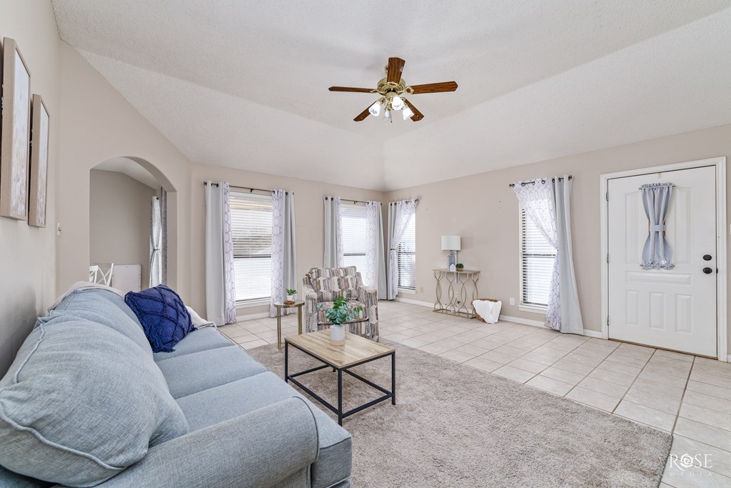 710 Penhurst Court, San Angelo, Texas image 2