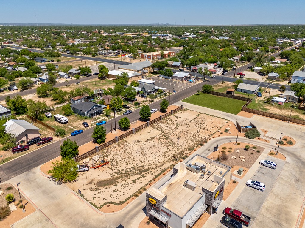 330 W 9th St #4A, San Angelo, Texas image 2