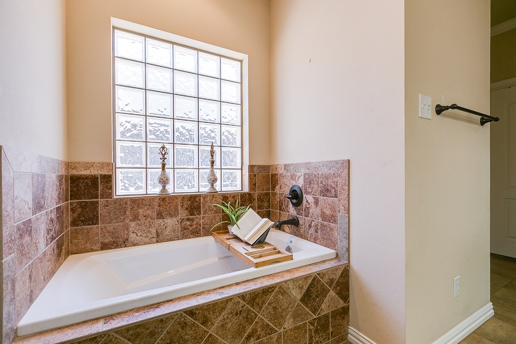 3069 Champions Circle, San Angelo, Texas image 29