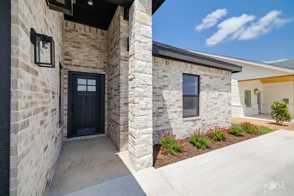 5437 Riviera Lane, San Angelo, Texas image 5