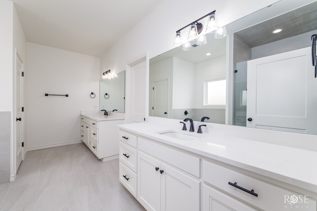 5437 Riviera Lane, San Angelo, Texas image 17