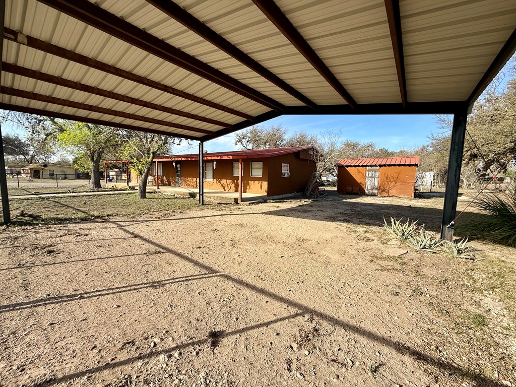 200 N Pecos St, Camp Wood, Texas image 5