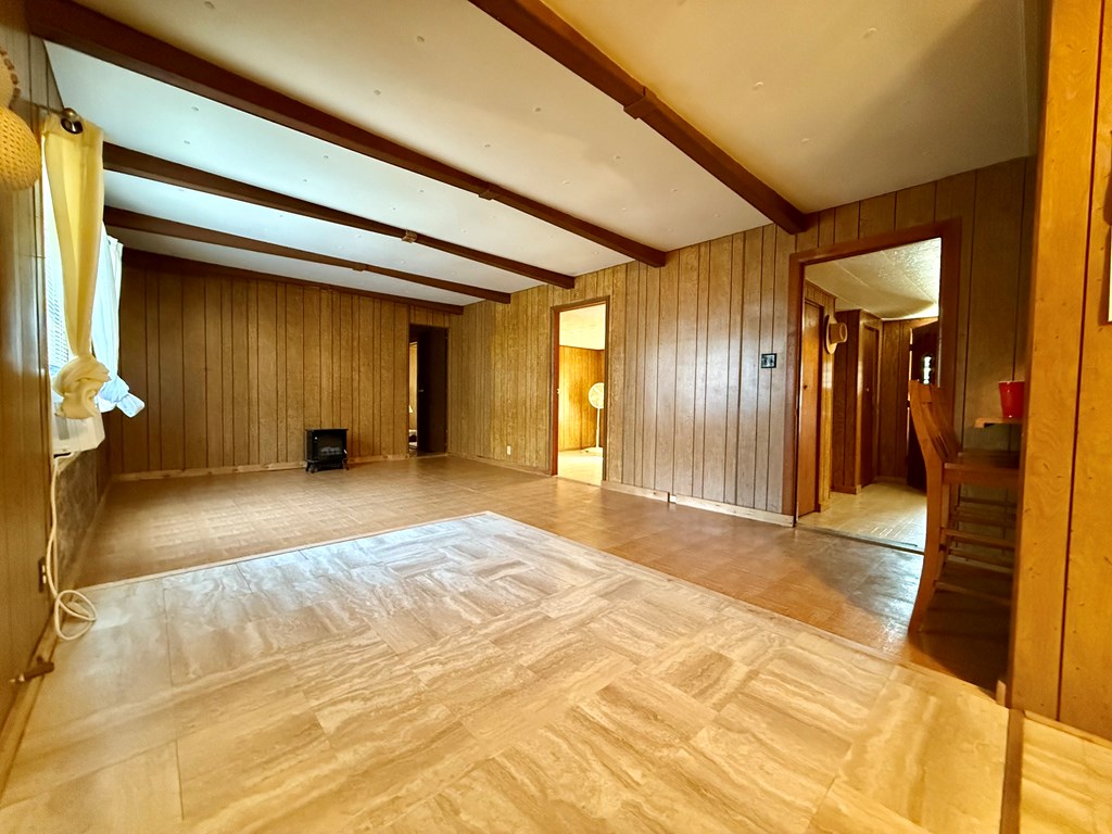 200 N Pecos St, Camp Wood, Texas image 33
