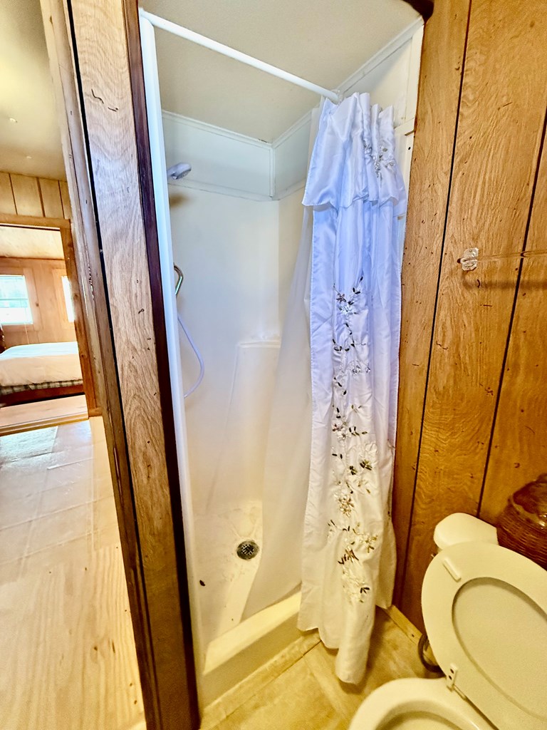 200 N Pecos St, Camp Wood, Texas image 23