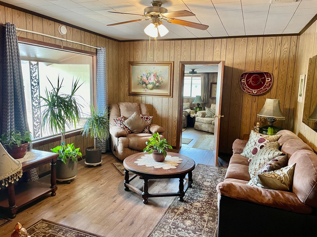 33 W 34th St, San Angelo, New Mexico image 2