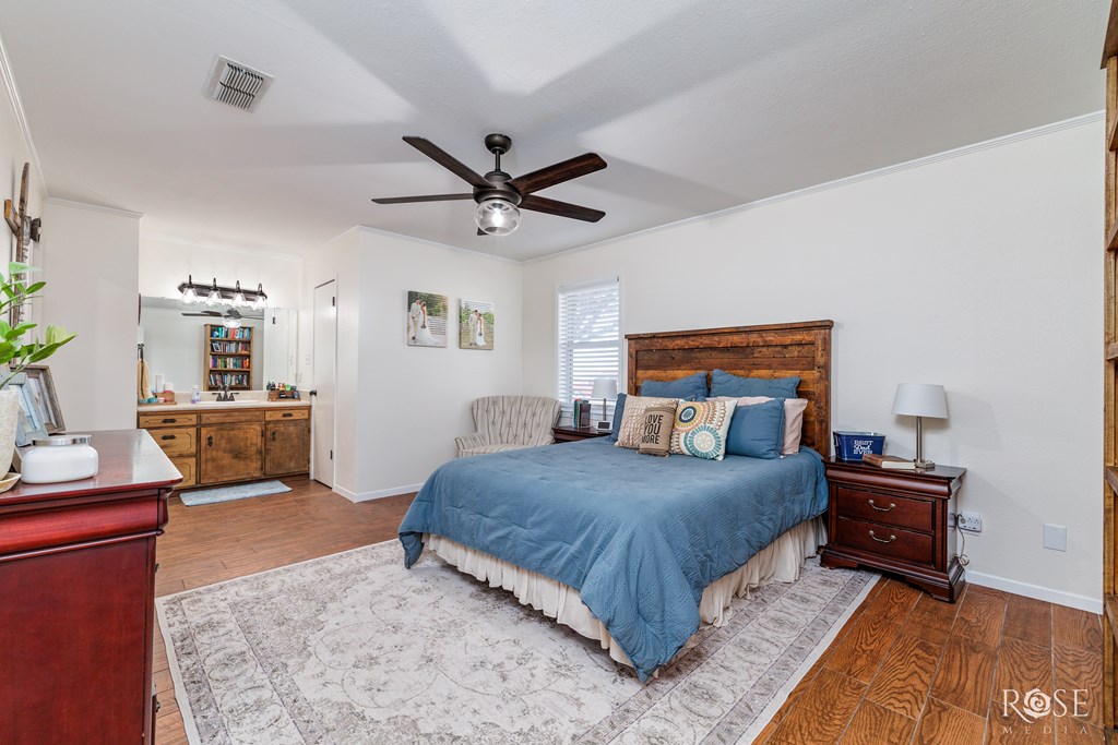 509 W 10th St, Miles, Texas image 10