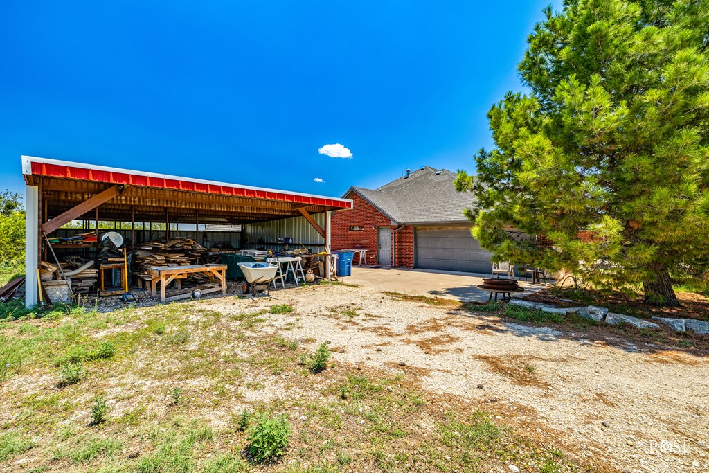 5454 Scenic Bluff Trail, Christoval, Texas image 34