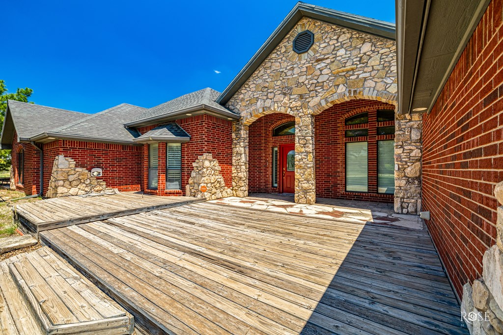 5454 Scenic Bluff Trail, Christoval, Texas image 5