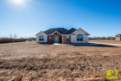 Homes For Sale - 9547 Grey Wolf Lane<br/> San Angelo, TX 76901