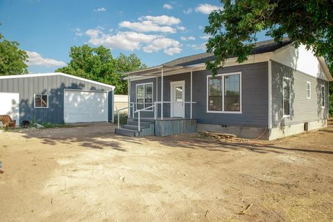 209 6th Ave, Sterling City, TX 76951 - MLS#: 120946