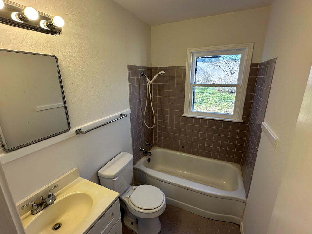 2540 W Harris Ave, San Angelo, Texas image 10