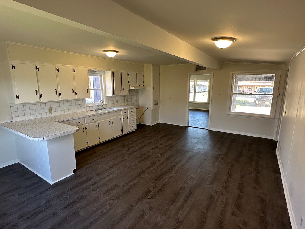 2540 W Harris Ave, San Angelo, Texas image 14