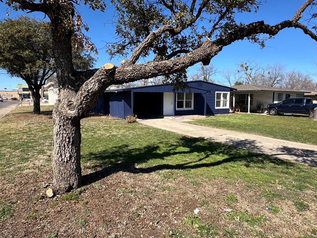 2540 W Harris Ave, San Angelo, Texas image 3