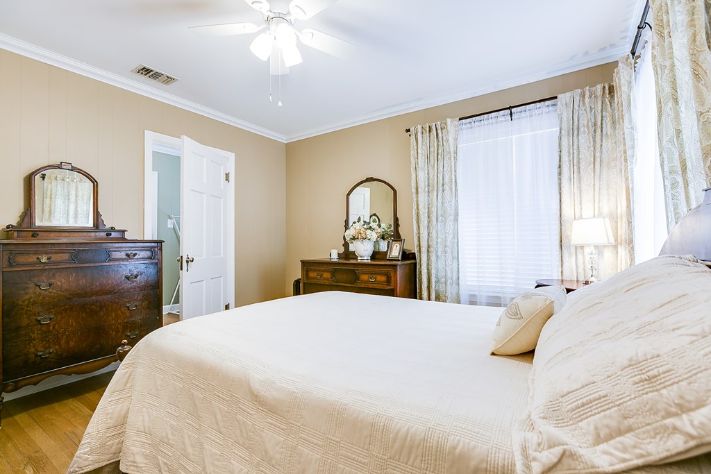 214 N Adams St, San Angelo, Texas image 15