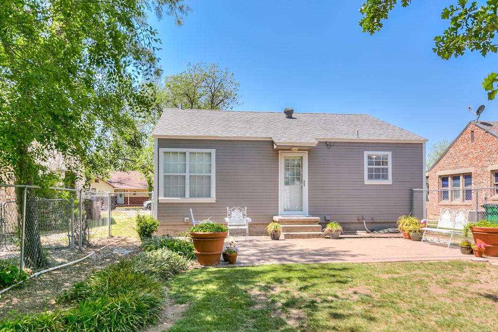 214 N Adams St, San Angelo, Texas image 20
