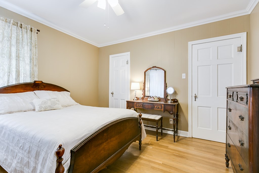 214 N Adams St, San Angelo, Texas image 16