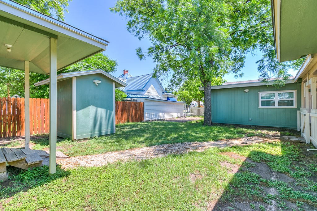 54 E 8th St, San Angelo, Texas image 22
