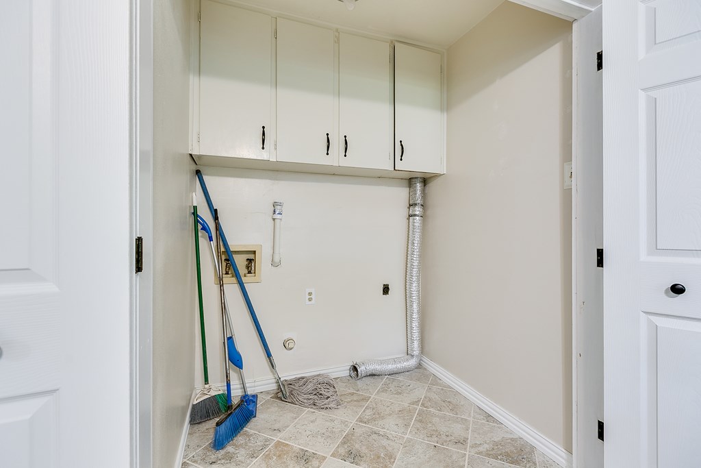 54 E 8th St, San Angelo, Texas image 20