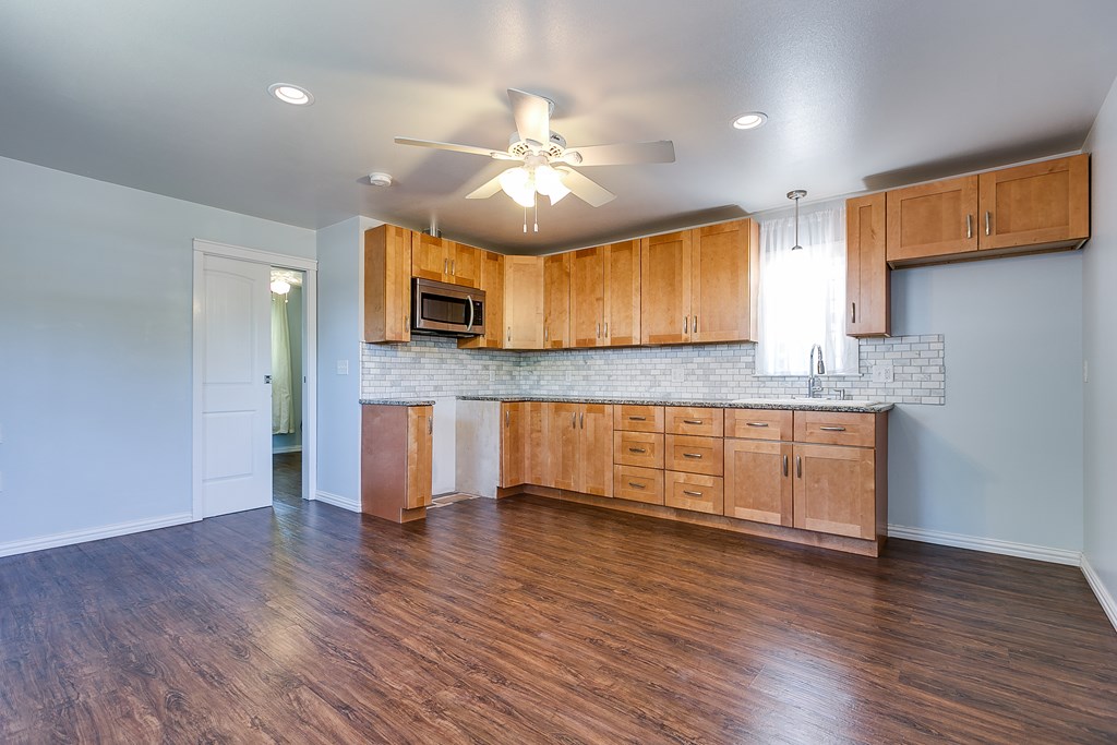 54 E 8th St, San Angelo, Texas image 31