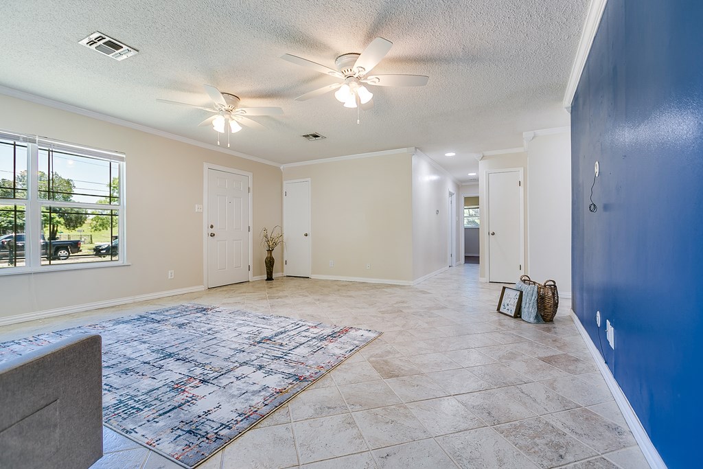 54 E 8th St, San Angelo, Texas image 9