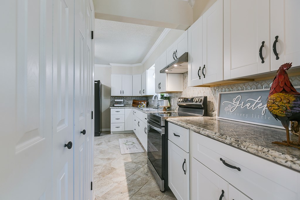 54 E 8th St, San Angelo, Texas image 12