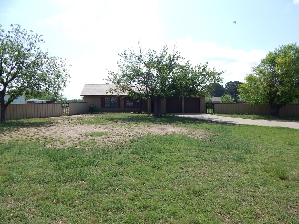San Angelo, Texas 76904, United States, 4 Bedrooms Bedrooms, ,2 BathroomsBathrooms,Residential,Active,113803