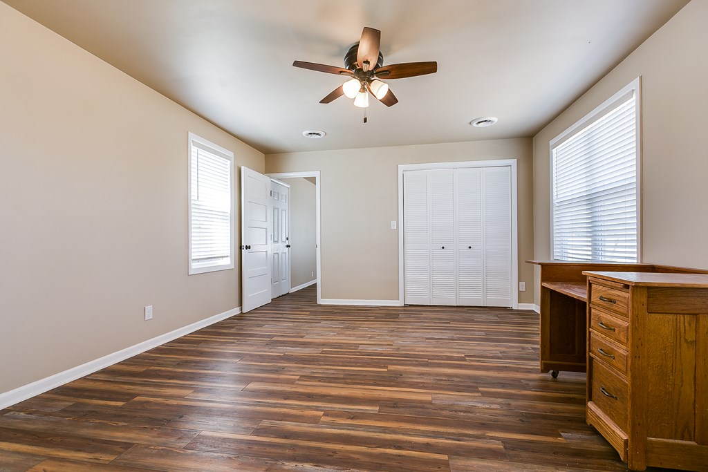 204 W 13th St, Robert Lee, Texas image 15