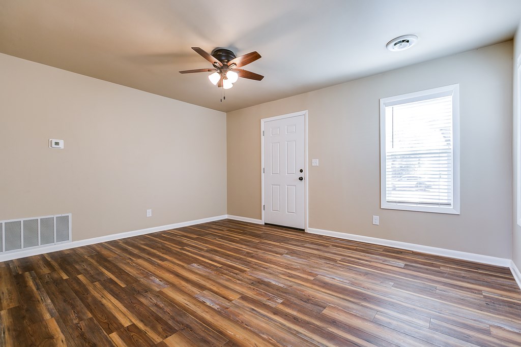 204 W 13th St, Robert Lee, Texas image 5