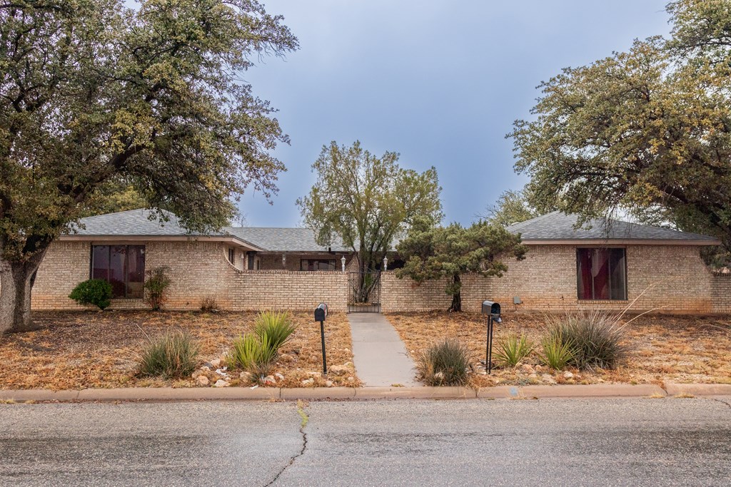 San Angelo, Texas 76904, United States, 4 Bedrooms Bedrooms, ,Residential,Pending,5355