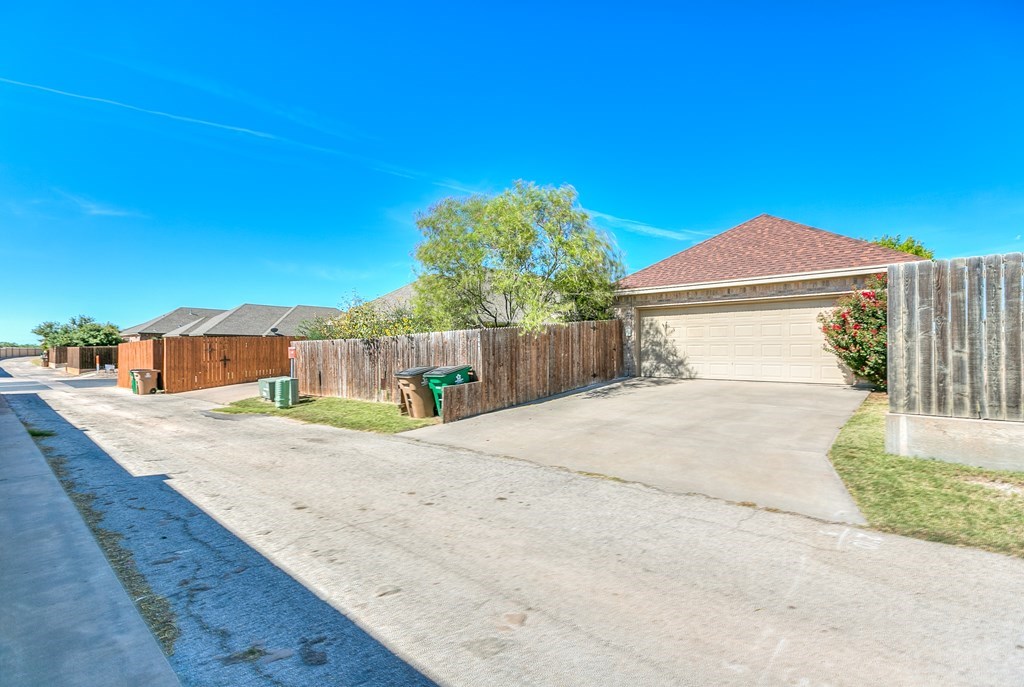 3069 Champions Circle, San Angelo, Texas image 27