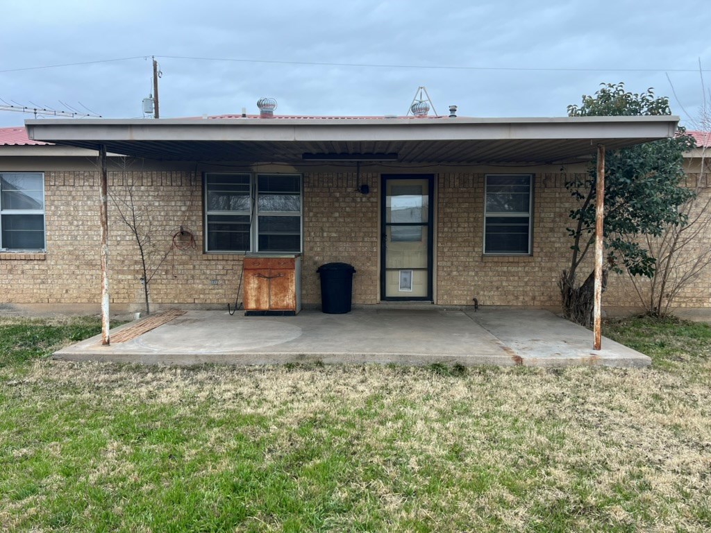 905 Ave D, Ballinger, Texas image 32